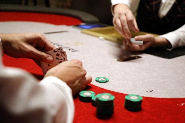 不赔的不是庄家而是扑克牌厂家瓦力棋牌原来澳门赌场真正稳赚(图4)
